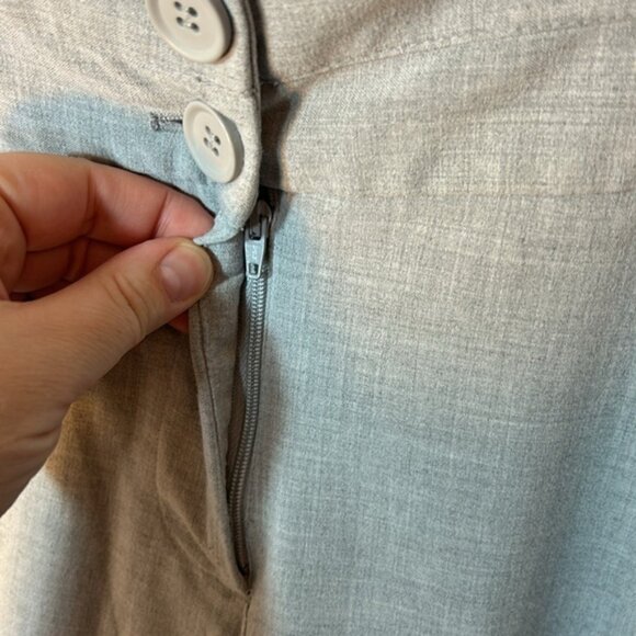 Reitmans Gray Capri Dress Pants Size 13 - Picture 4 of 7
